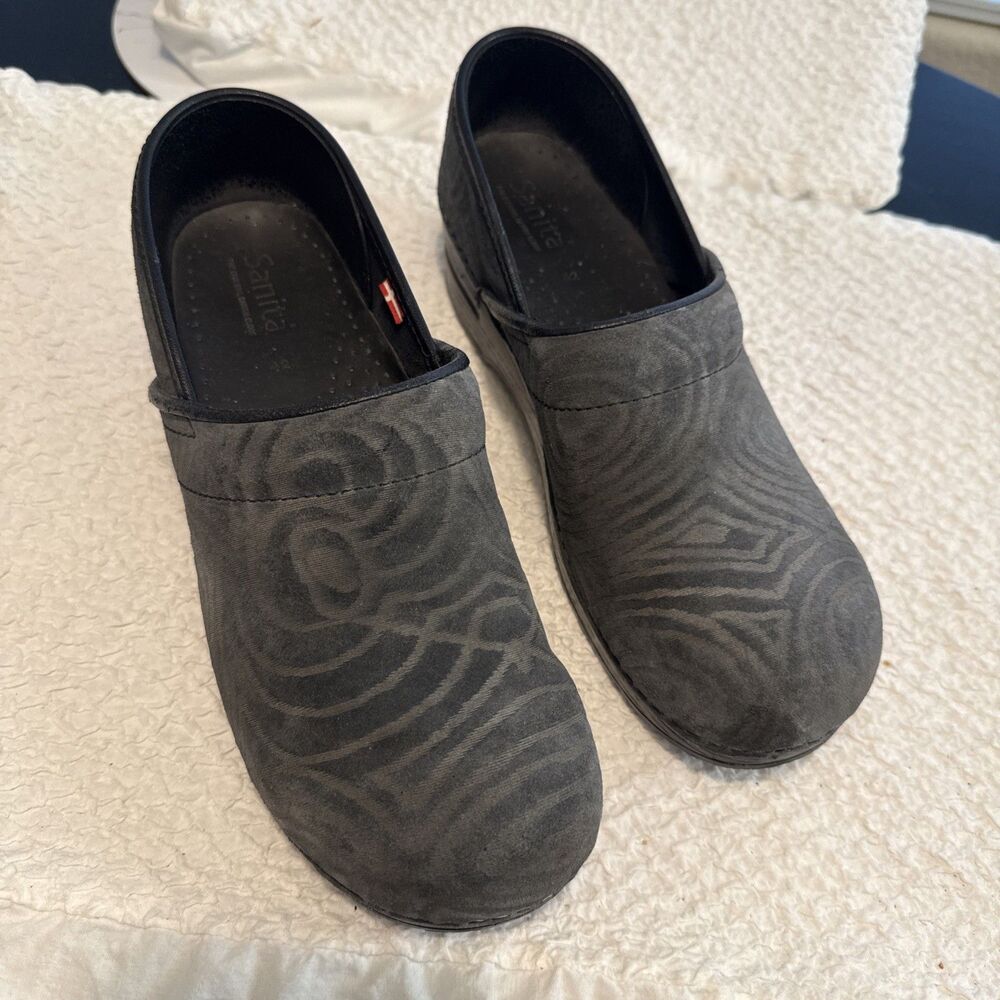 SANITA Clogs Gray Suede Viper Print 42 Women’s Shoe